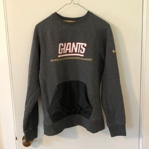 Men’s medium grey Giants sweatshirt with pocket